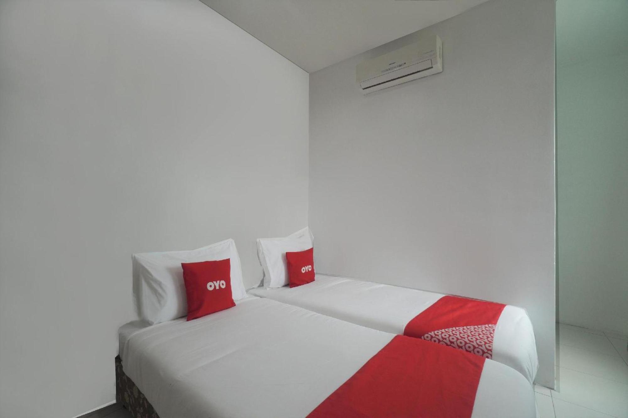 Oyo 91089 Motel Fasa 2B Seri Manjung Εξωτερικό φωτογραφία